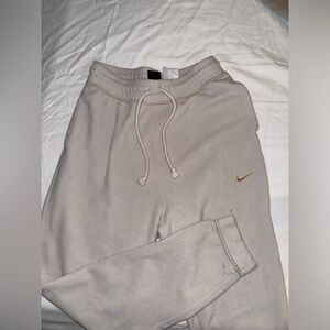 Nike fleece jogger sweatpants